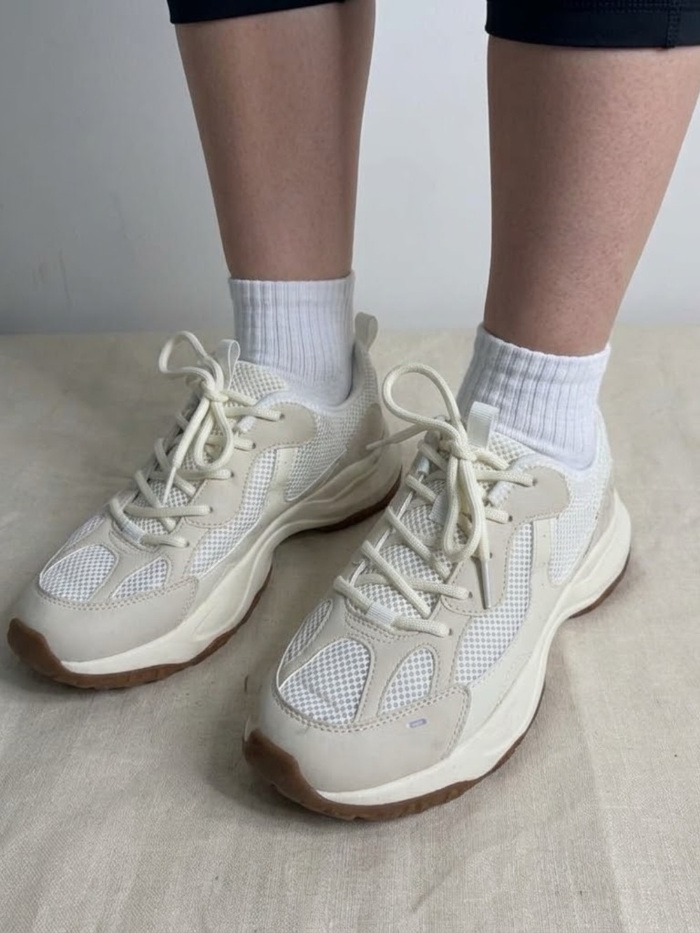 NWT all in motion women beige chunky athletic running sneakers shoes Size 9
